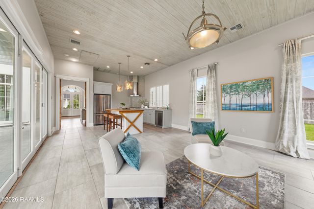 109 Turtledove Trail, Lafayette, LA 70508