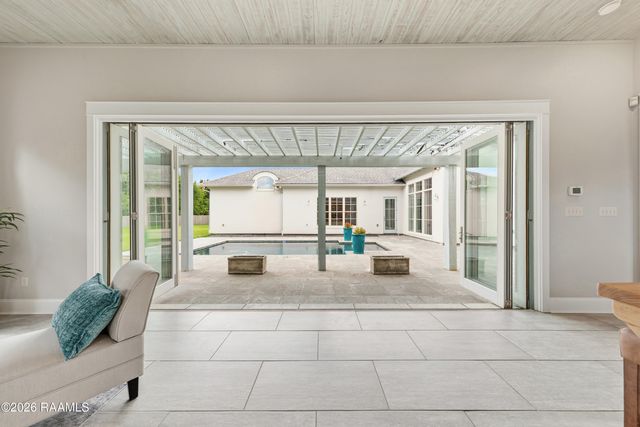 109 Turtledove Trail, Lafayette, LA 70508