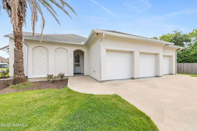109 Turtledove Trail, Lafayette, LA 70508
