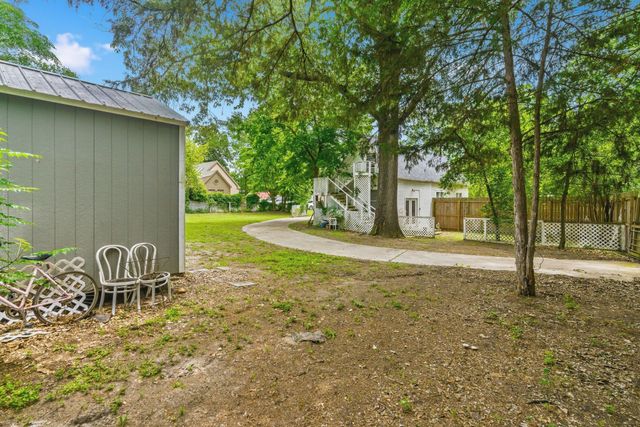 911 N Main Street, Winnsboro, TX 75494
