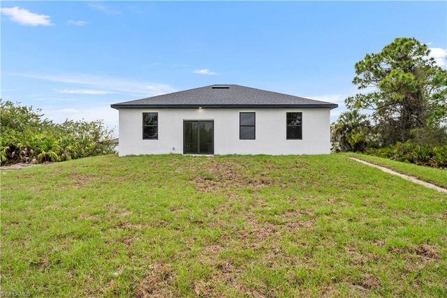 6002 Olive AVE N, Lehigh Acres, FL 33971