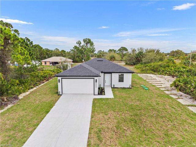 6002 Olive AVE N, Lehigh Acres, FL 33971