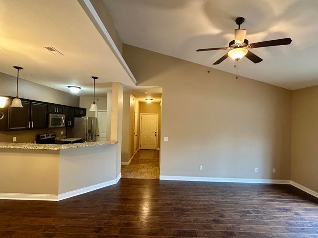 4008 W WORLEY ST 202, Columbia, MO 65203
