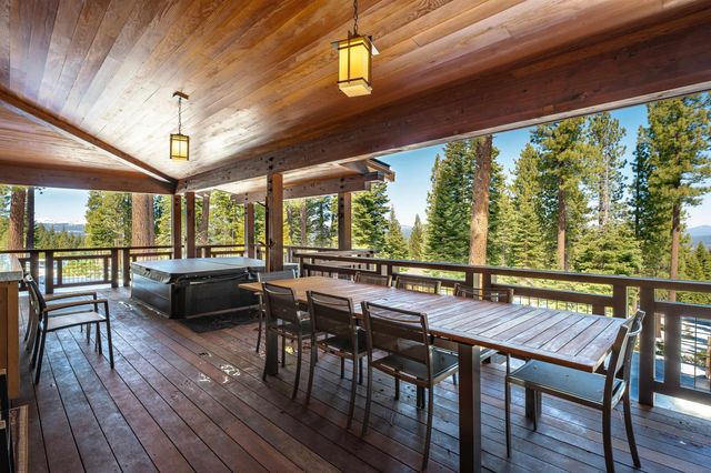 2526 N Summit Place, Truckee, CA 96161