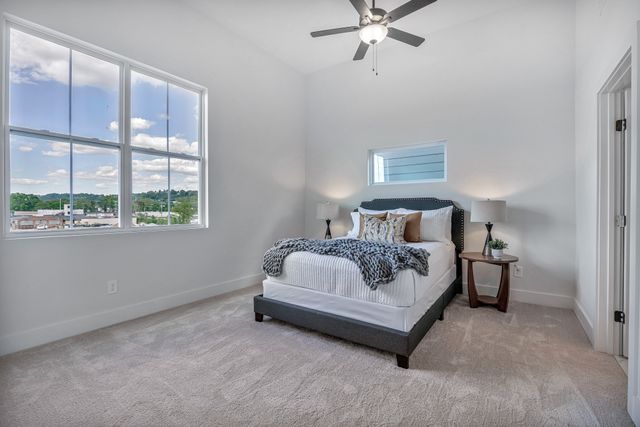 614 Granbury Pvt Drive, Hendersonville, TN 37075