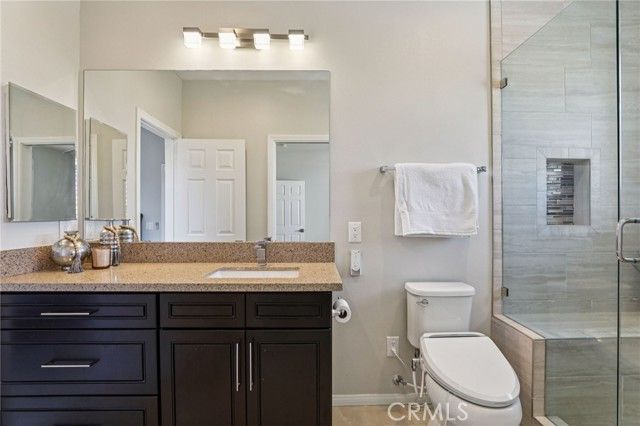 6 Westchester Court, Laguna Hills, CA 92679