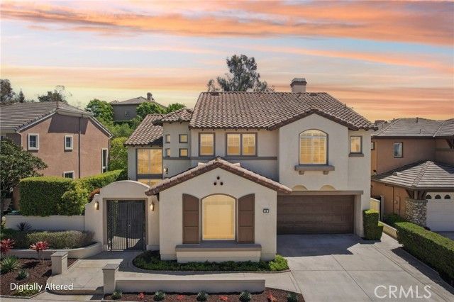 6 Westchester Court, Laguna Hills, CA 92679