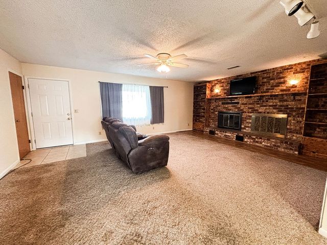 818 Locust Street, Mountain Home, AR 72653