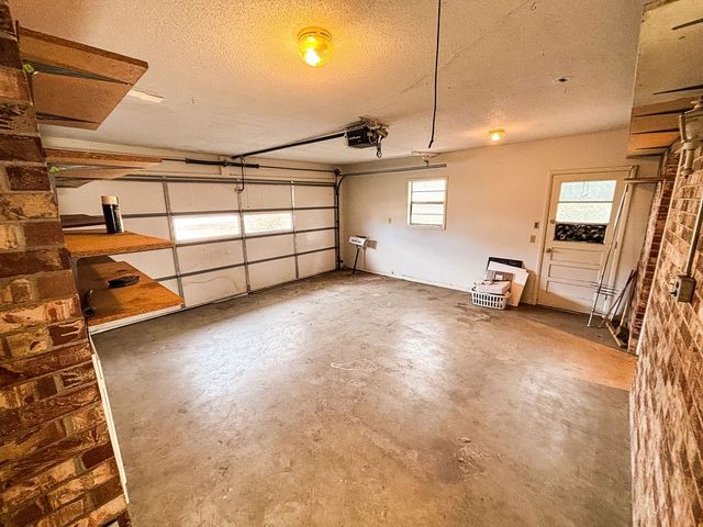 818 Locust Street, Mountain Home, AR 72653