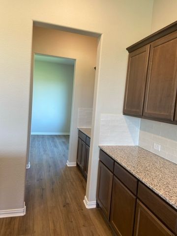 930 County Road 200, Valley View, TX 76272