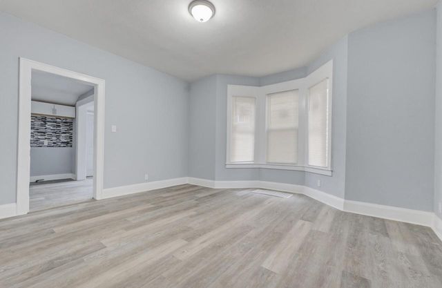 926 35th STREET, Milwaukee, WI 53215
