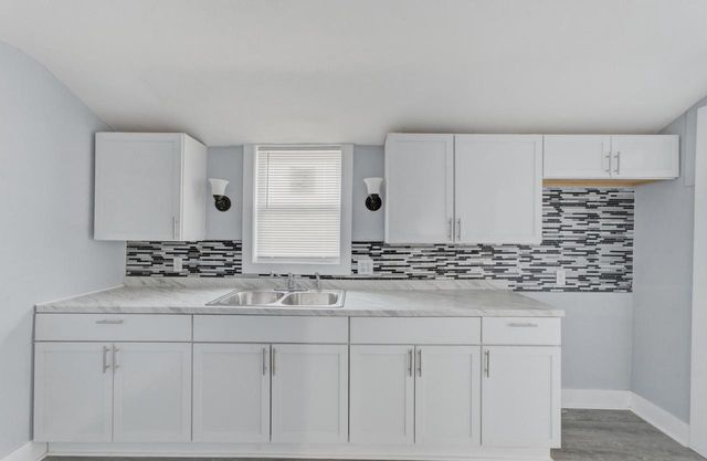 926 35th STREET, Milwaukee, WI 53215