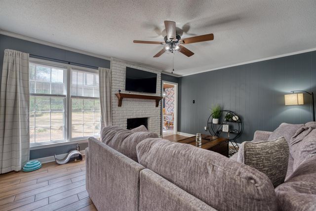 2531 MIMOSA TREE DR, Germantown, TN 38138