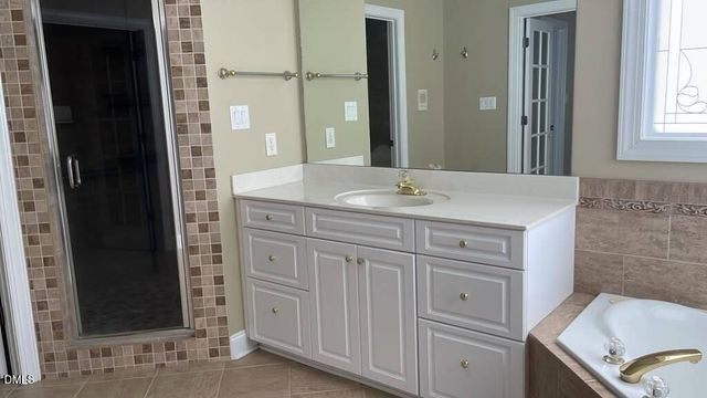 11500 Old Stage Road, Willow Springs, NC 27592