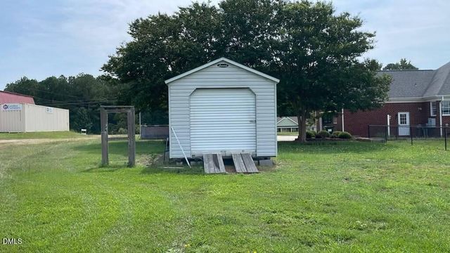 11500 Old Stage Road, Willow Springs, NC 27592