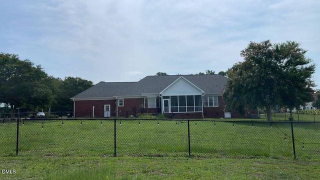 11500 Old Stage Road, Willow Springs, NC 27592