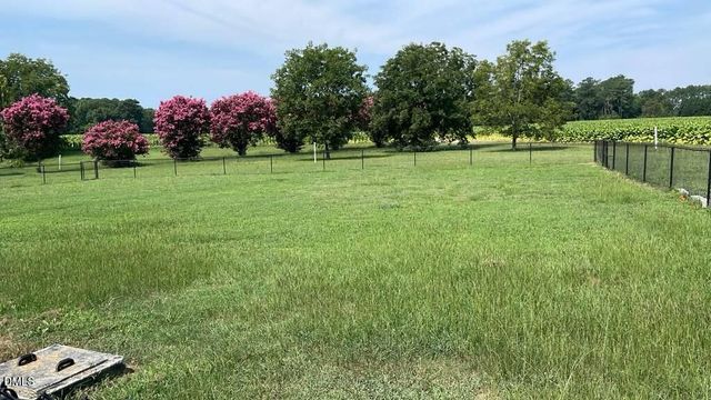 11500 Old Stage Road, Willow Springs, NC 27592
