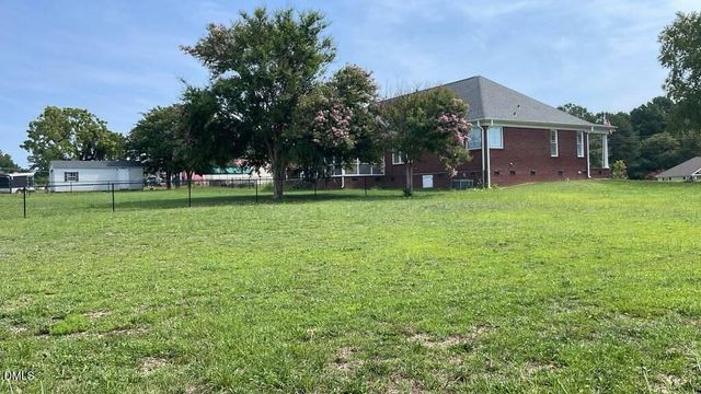 11500 Old Stage Road, Willow Springs, NC 27592