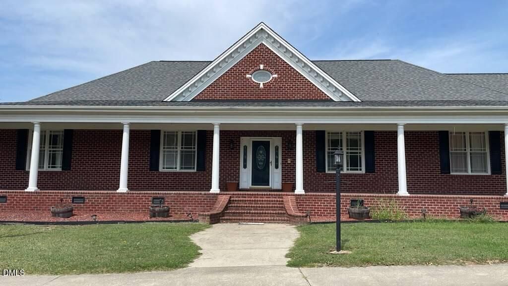 11500 Old Stage Road, Willow Springs, NC 27592