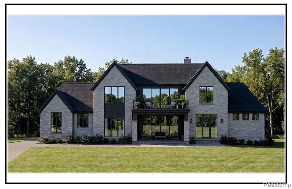 6121 Golfview Drive, Bloomfield Hills, MI 48301