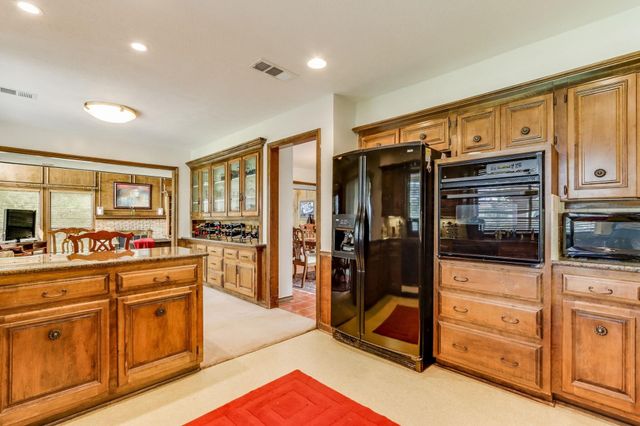 9310 Waterview Drive, Dallas, TX 75218