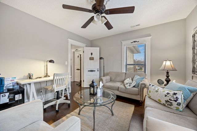 121 N Washington Street 250, Naperville, IL 60540