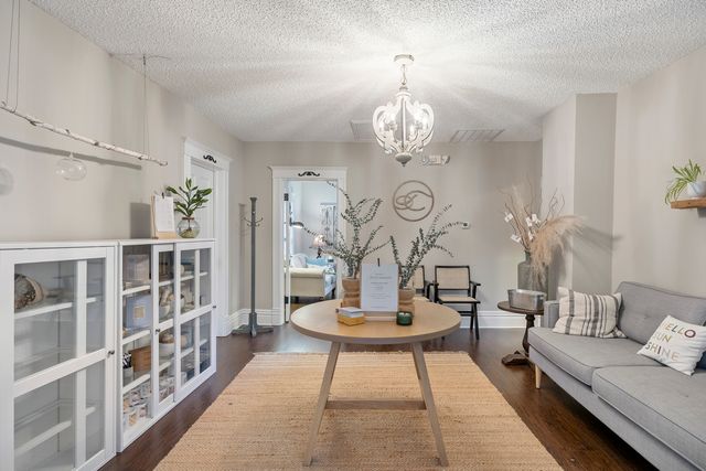 121 N Washington Street 250, Naperville, IL 60540