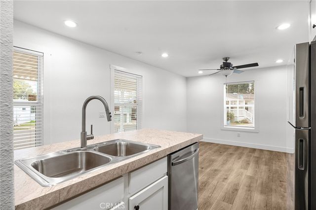 567 E Lassen Avenue 102, Chico, CA 95973