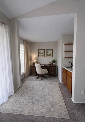 2025 Augusta Drive 804, Houston, TX 77057