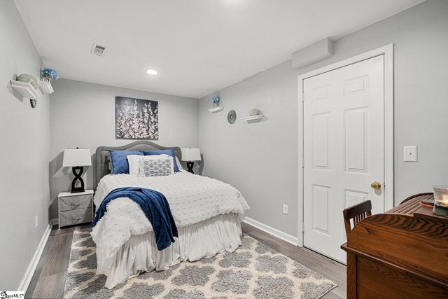 11 Pine Garden Way Drive, Salem, SC 29676