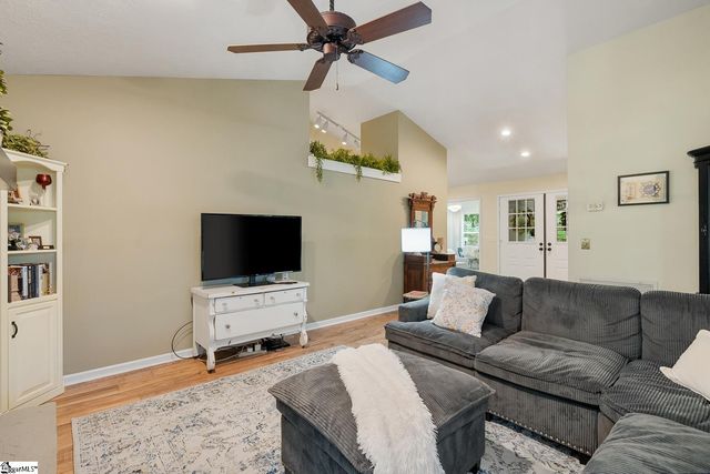 11 Pine Garden Way Drive, Salem, SC 29676