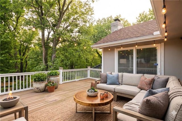 2418 N 88th Drive, Kansas City, KS 66109