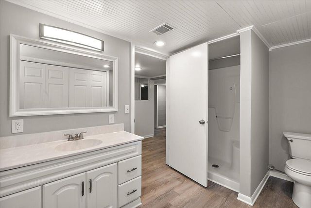 15004 Riley Street, Holland, MI 49424