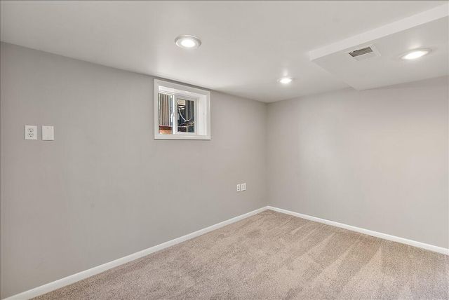15004 Riley Street, Holland, MI 49424