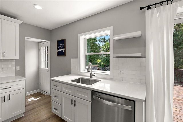 15004 Riley Street, Holland, MI 49424