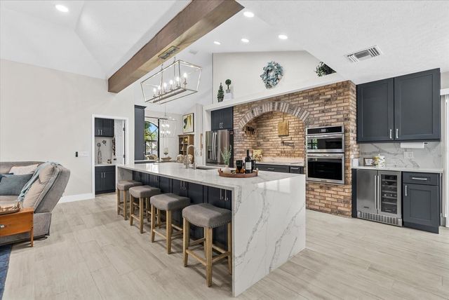 8806 CROSSWOOD COURT, Riverview, FL 33578