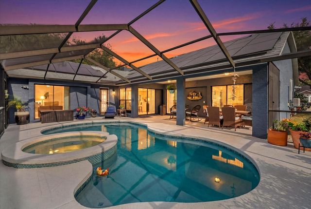 8806 CROSSWOOD COURT, Riverview, FL 33578