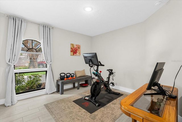 8806 CROSSWOOD COURT, Riverview, FL 33578