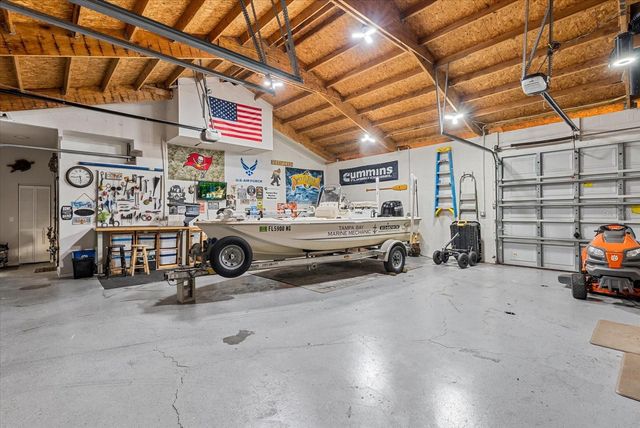 8806 CROSSWOOD COURT, Riverview, FL 33578