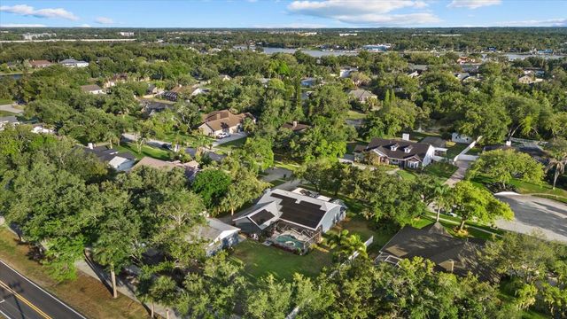 8806 CROSSWOOD COURT, Riverview, FL 33578