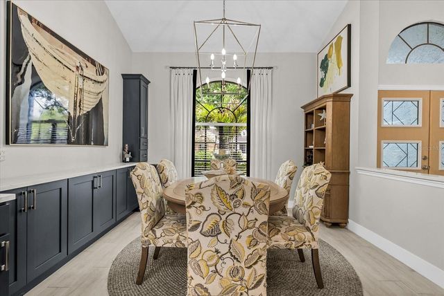 8806 CROSSWOOD COURT, Riverview, FL 33578