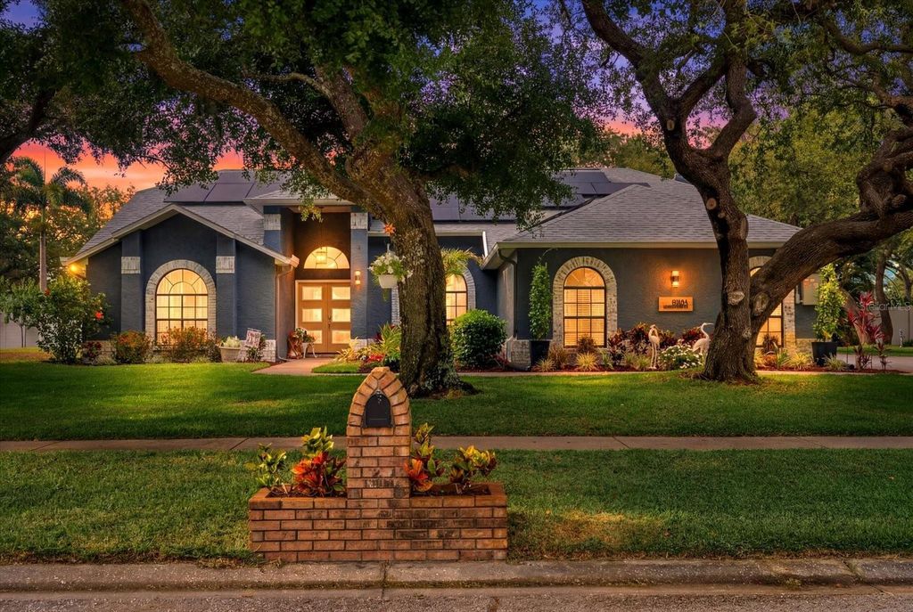 8806 CROSSWOOD COURT, Riverview, FL 33578