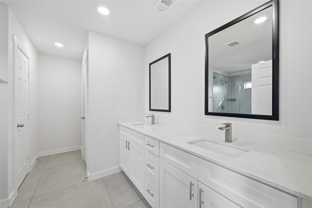 1109 Pollard Street, Greenville, TX 75401