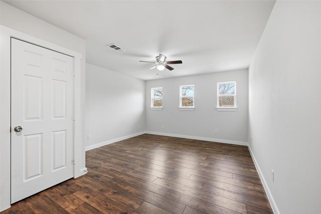 1109 Pollard Street, Greenville, TX 75401