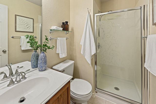 1870 Paradise Ridge DR, Round Rock, TX 78665