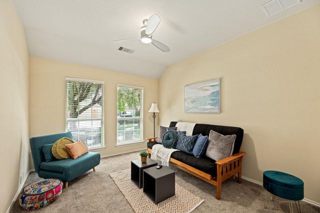1870 Paradise Ridge DR, Round Rock, TX 78665
