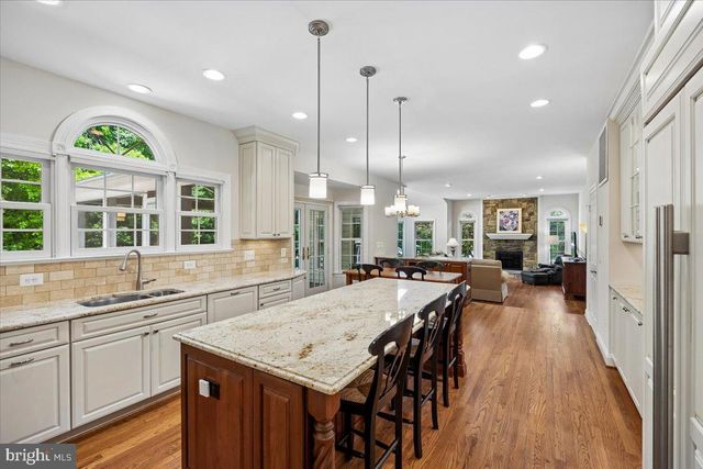 12302 UPPER WYNNEWOOD, Oak Hill, VA 20171