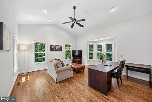12302 UPPER WYNNEWOOD, Oak Hill, VA 20171
