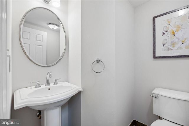 12302 UPPER WYNNEWOOD, Oak Hill, VA 20171