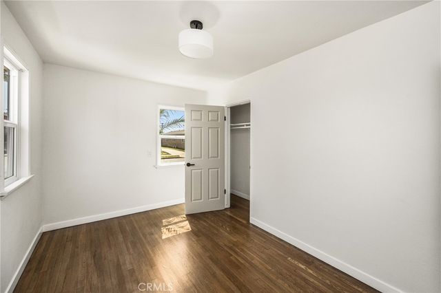 7137 Olive Ave, Long Beach, CA 90805